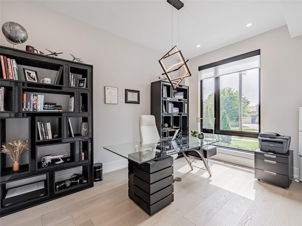 1503 Pembroke Drive, Oakville, Ontario  L6H 1V6 - Photo 13 - H4205238