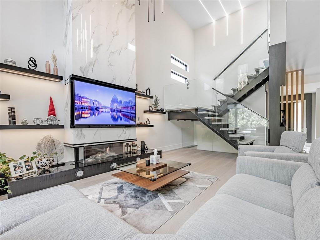 1503 Pembroke Drive, Oakville, Ontario  L6H 1V6 - Photo 7 - H4205238