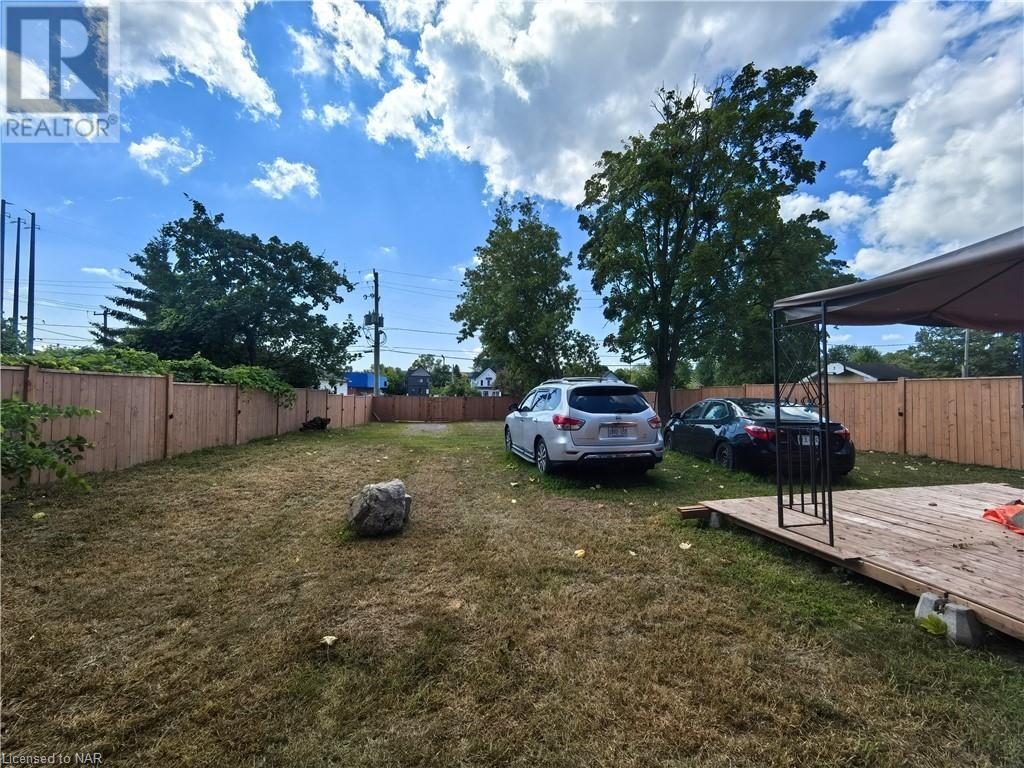 30 Forsythe Street, Fort Erie, Ontario  L2A 1X2 - Photo 20 - 40640255