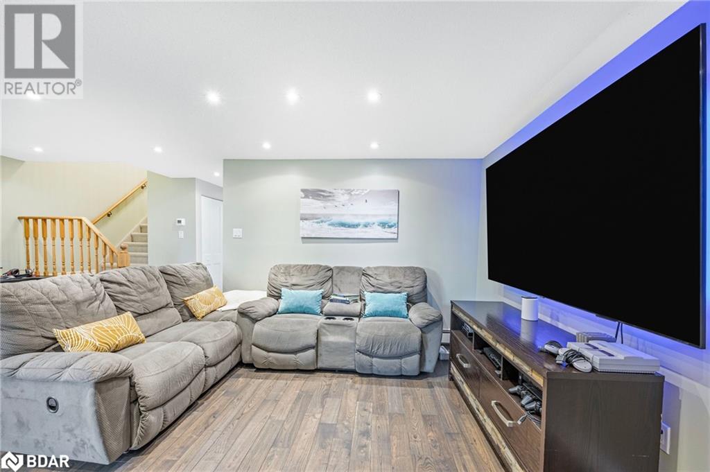 9 Quail Crescent, Barrie, Ontario  L4N 6X1 - Photo 13 - 40640359