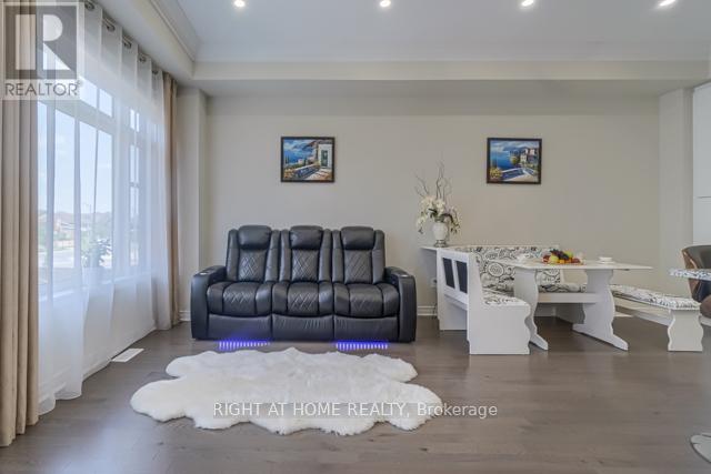 12 Laskin Drive, Vaughan, Ontario  L6A 5A4 - Photo 7 - N9294903