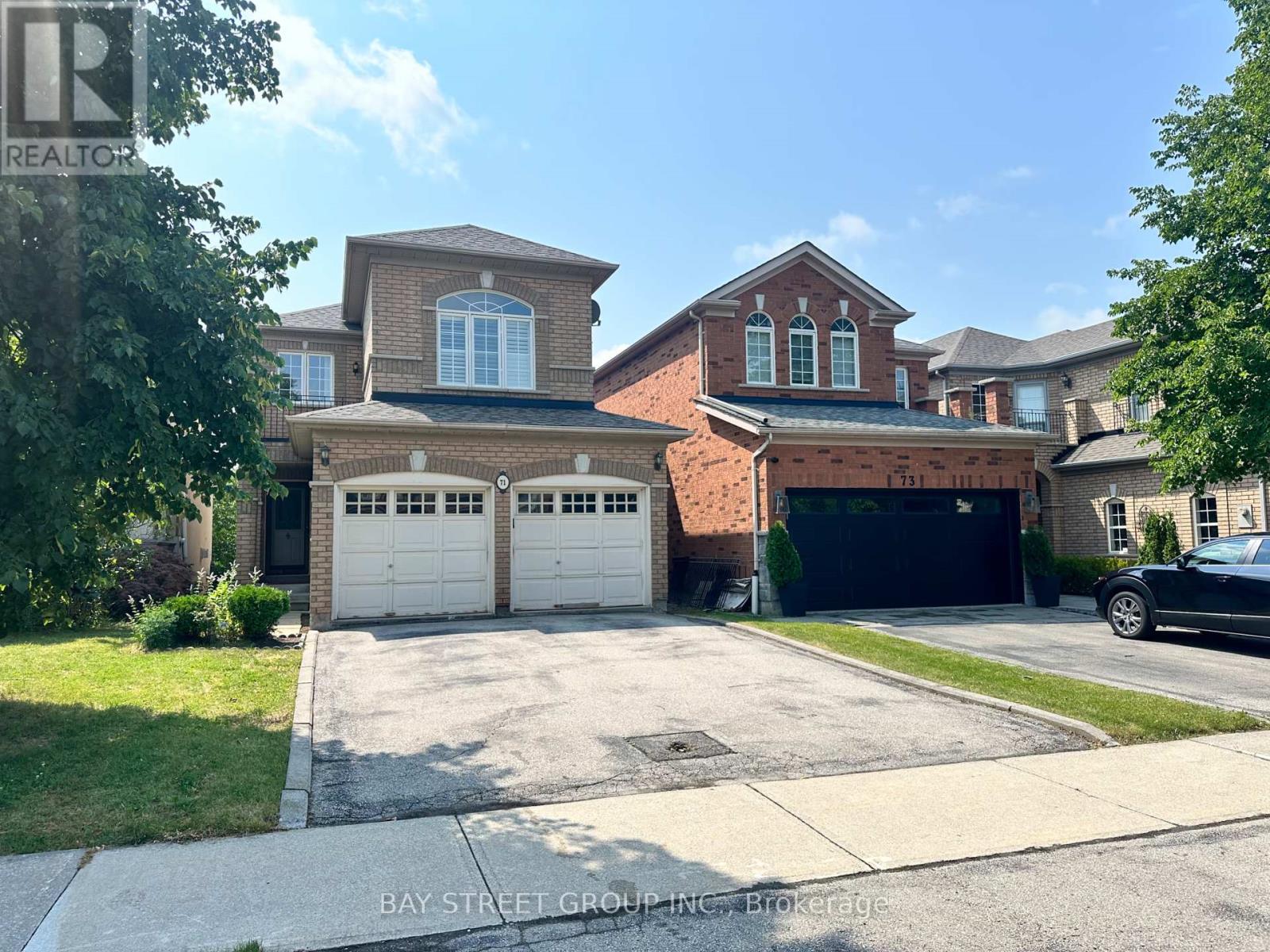 71 RIDGEWAY COURT, vaughan (maple), Ontario