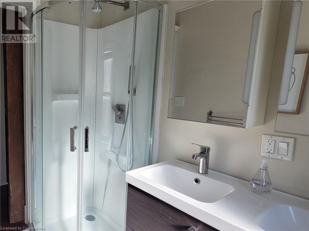 65 Betzner Avenue N Unit# 2, Kitchener, Ontario  N2H 3B8 - Photo 12 - 40638633