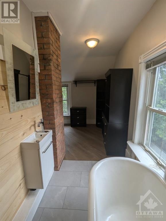 2 - 290 Elgin Street W, Arnprior, Ontario  K7S 1P6 - Photo 17 - X9517737
