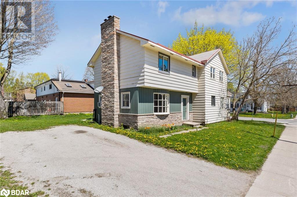 138 Peel Street, Barrie, Ontario  L4M 3L6 - Photo 1 - 40640401