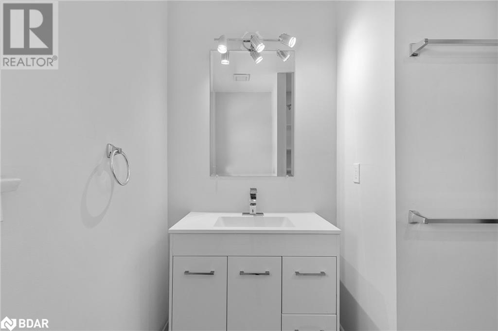 138 Peel Street, Barrie, Ontario  L4M 3L6 - Photo 16 - 40640401