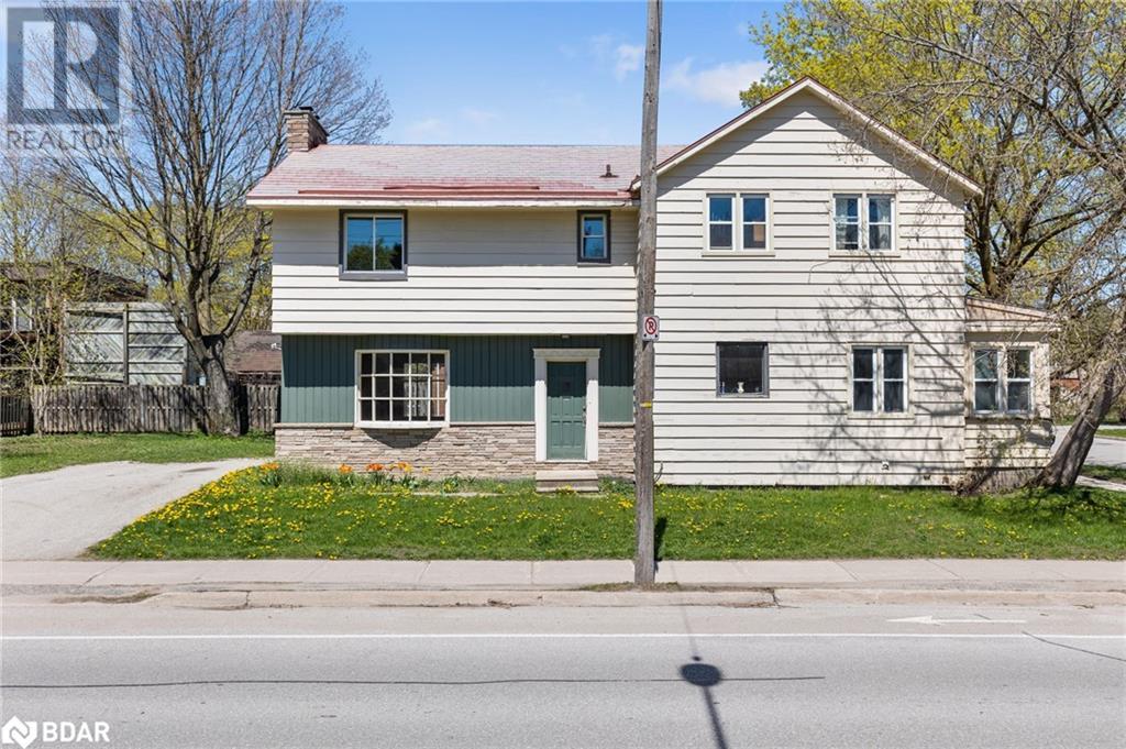 138 Peel Street, Barrie, Ontario  L4M 3L6 - Photo 2 - 40640401