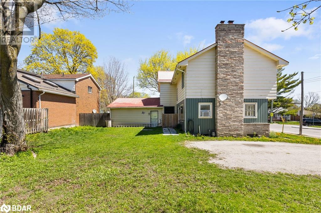 138 Peel Street, Barrie, Ontario  L4M 3L6 - Photo 20 - 40640401