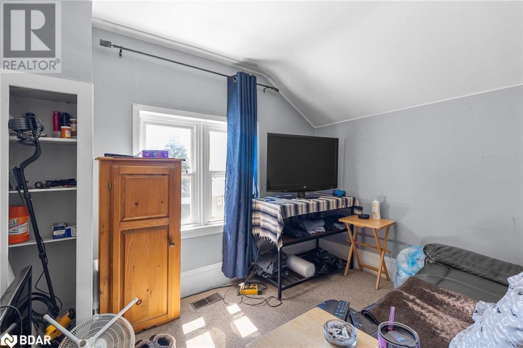 138 Peel Street, Barrie, Ontario  L4M 3L6 - Photo 26 - 40640401