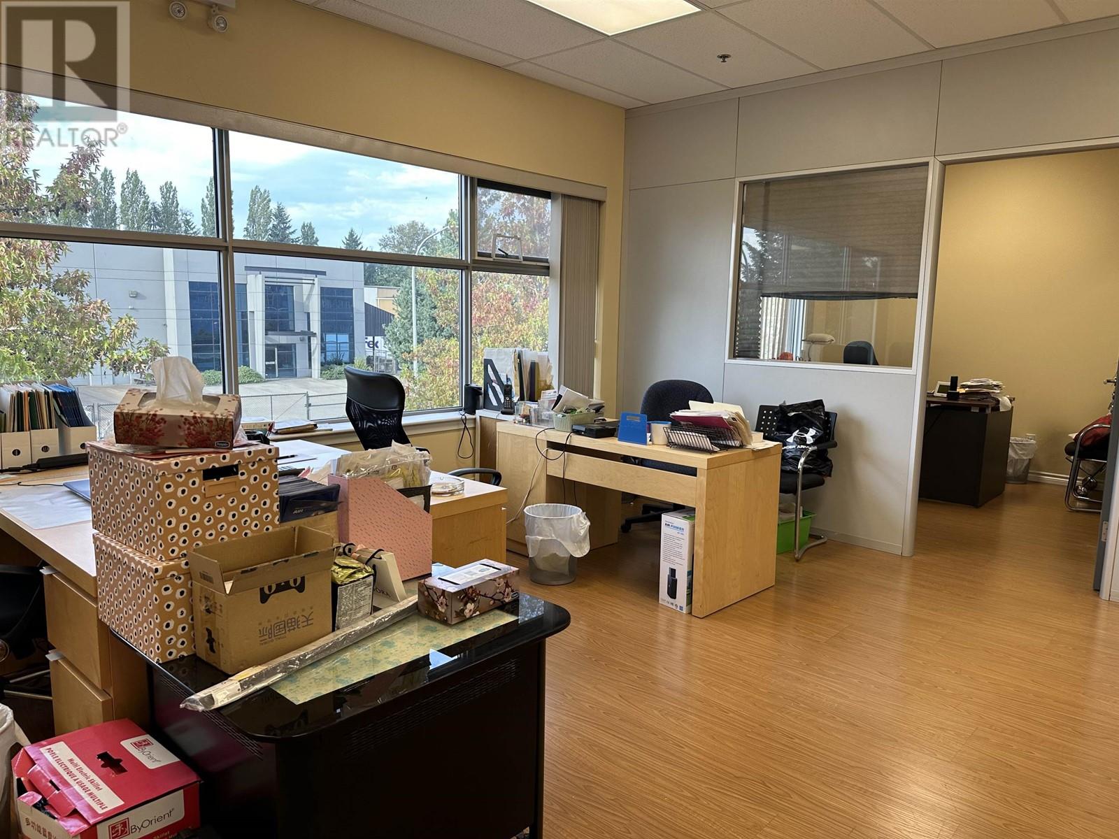 Listing Picture 9 of 16 : 105 15100 KNOX WAY, Richmond / 烈治文 - 魯藝地產 Yvonne Lu Group - MLS Medallion Club Member