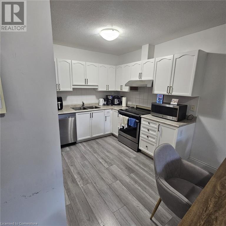 345 Briarmeadow Drive Unit# 101, Kitchener, Ontario  N2A 4J6 - Photo 4 - 40640465