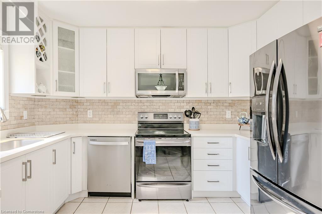 7222 Gagliano Drive, Mississauga, Ontario  L5W 1X4 - Photo 13 - 40640319