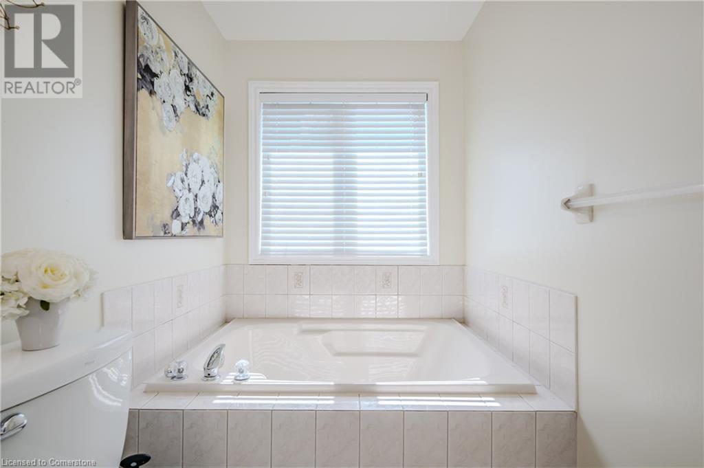 7222 Gagliano Drive, Mississauga, Ontario  L5W 1X4 - Photo 19 - 40640319