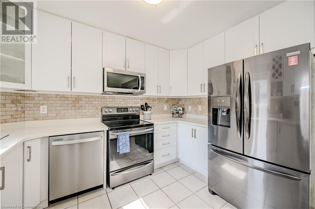 7222 Gagliano Drive, Mississauga, Ontario  L5W 1X4 - Photo 9 - 40640319