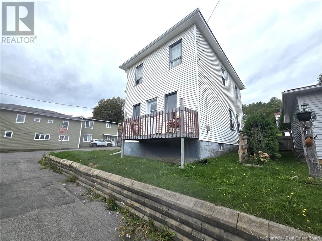 17 23 Rosario Street, Edmundston, New Brunswick  E3V 1M7 - Photo 14 - NB105038