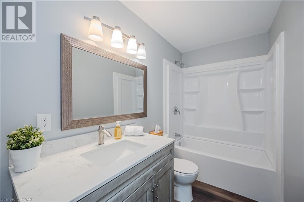 15 Summit Crescent, Guelph, Ontario  N1H 1S2 - Photo 18 - 40639710