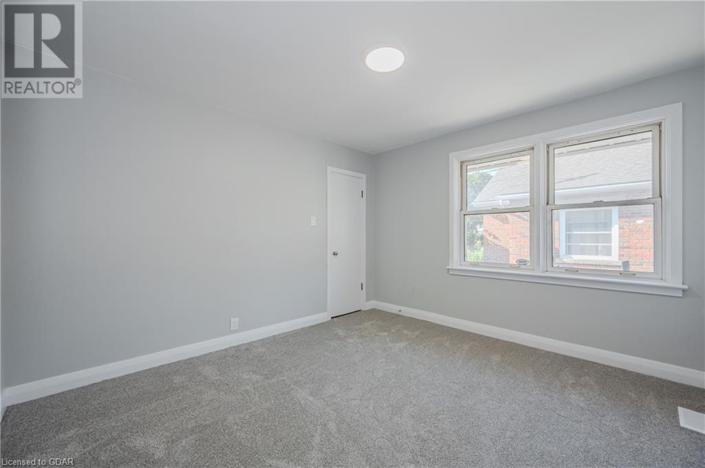 15 Summit Crescent, Guelph, Ontario  N1H 1S2 - Photo 21 - 40639710