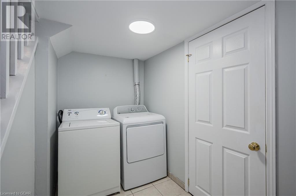 15 Summit Crescent, Guelph, Ontario  N1H 1S2 - Photo 24 - 40639710