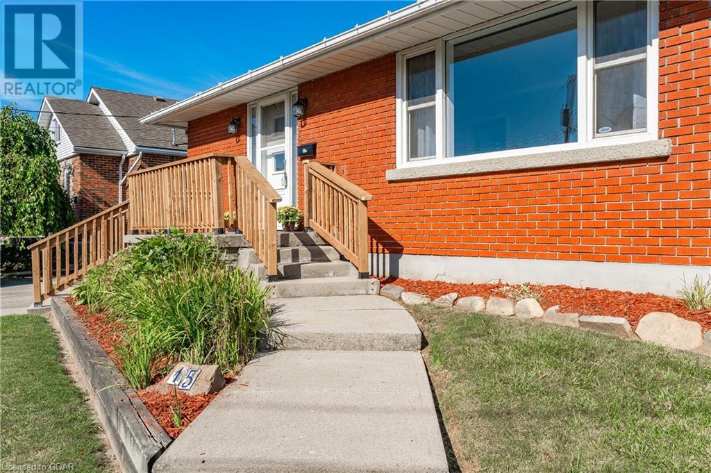 15 Summit Crescent, Guelph, Ontario  N1H 1S2 - Photo 6 - 40639710