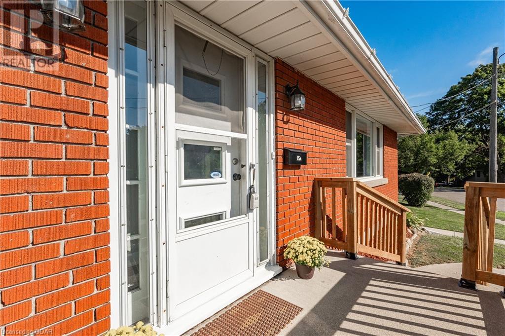 15 Summit Crescent, Guelph, Ontario  N1H 1S2 - Photo 8 - 40639710