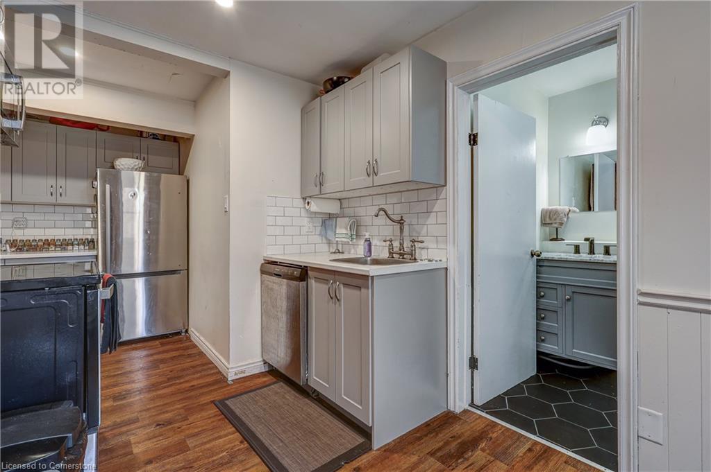 353 Central Avenue, London, Ontario  N6B 2E3 - Photo 11 - 40637448