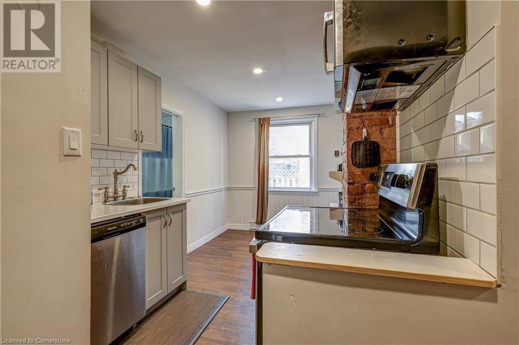 353 Central Avenue, London, Ontario  N6B 2E3 - Photo 9 - 40637448