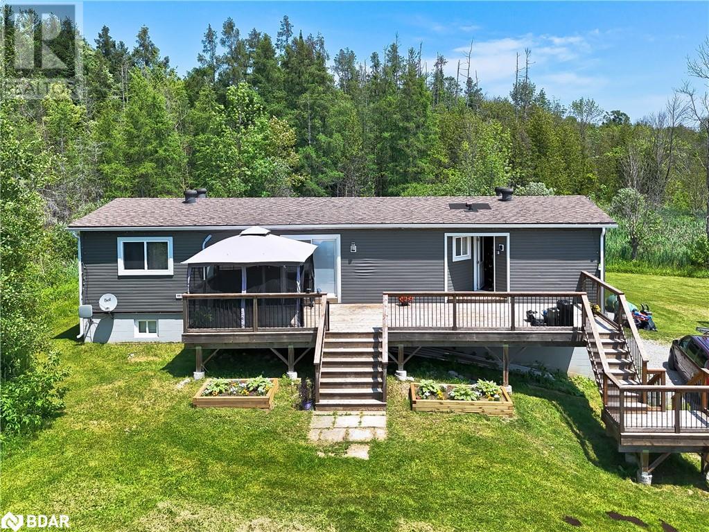 447 13 Line, Oro-Medonte, Ontario  L0L 1T0 - Photo 2 - 40640536