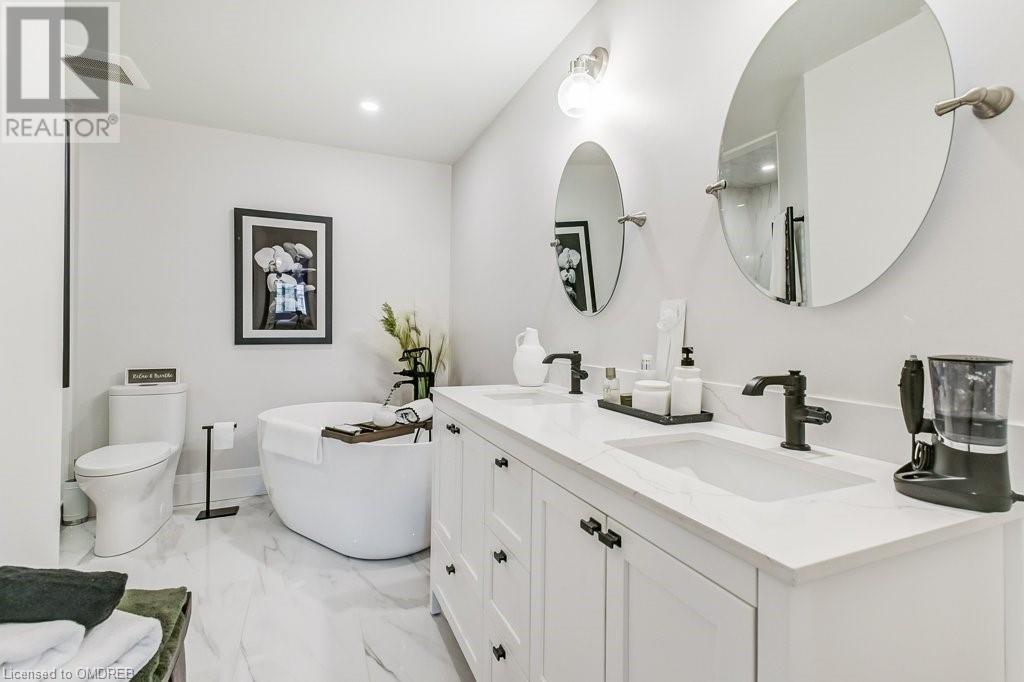 2388 Stone Glen Crescent, Oakville, Ontario  L6M 0C7 - Photo 30 - 40588866