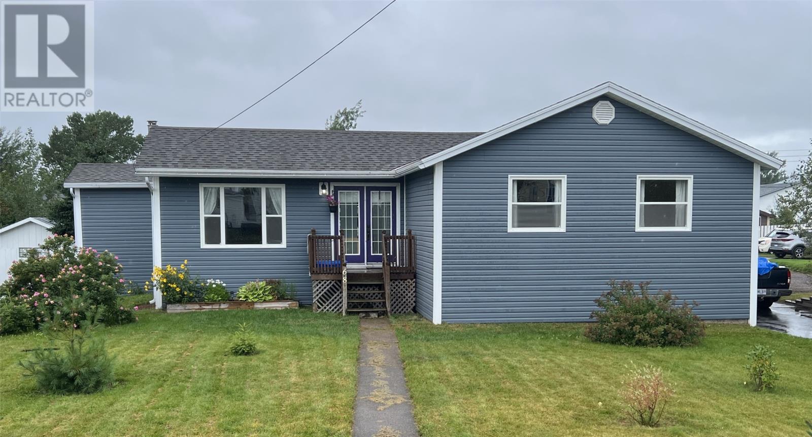 68 Main Street, Springdale, Newfoundland & Labrador  A0J 1T0 - Photo 1 - 1276860