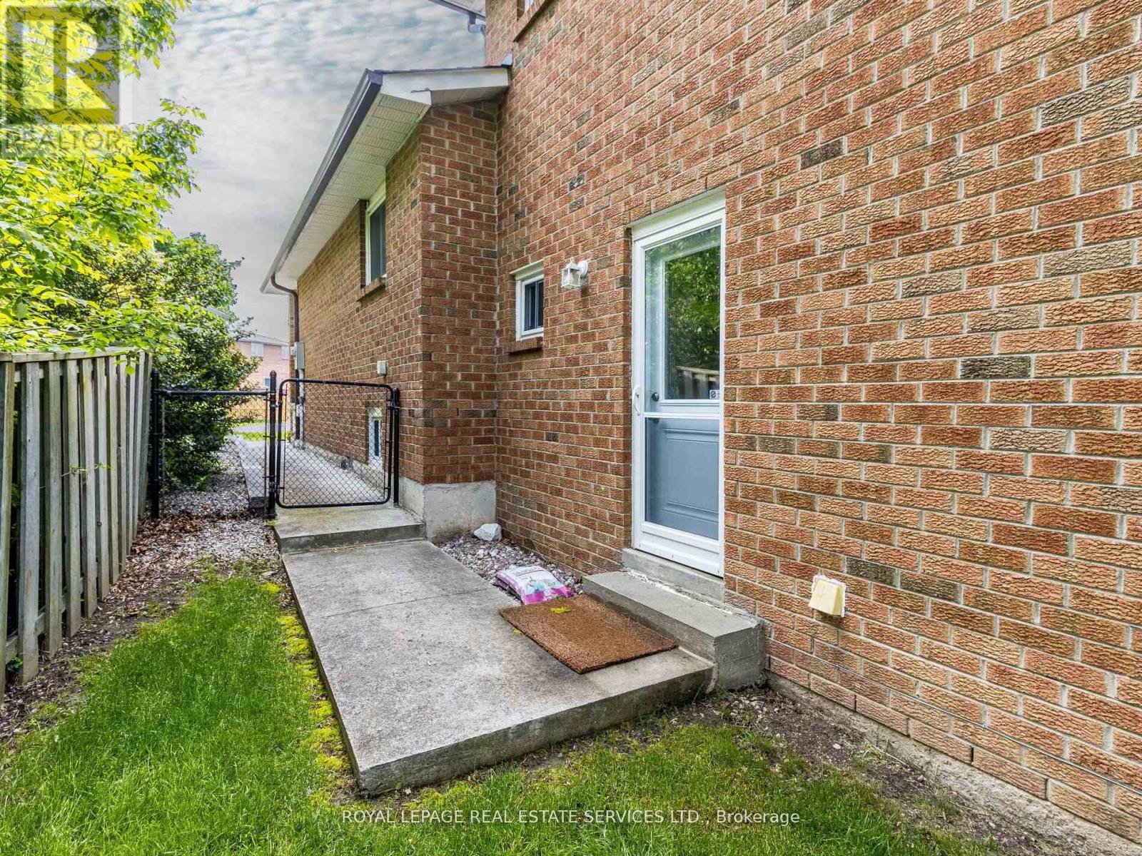 113 Fairglen Avenue, Brampton (Brampton West), Ontario  L6X 1K7 - Photo 35 - W9295467