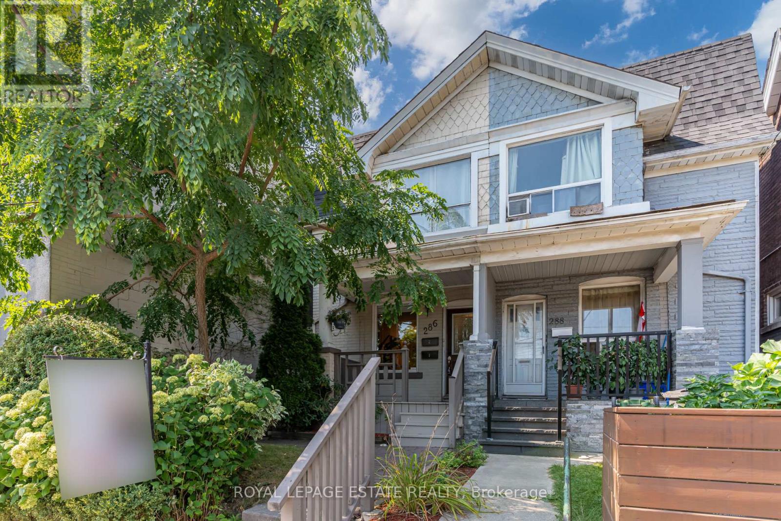 286 Coxwell Avenue, Toronto, Ontario  M4L 3B6 - Photo 1 - E9295745