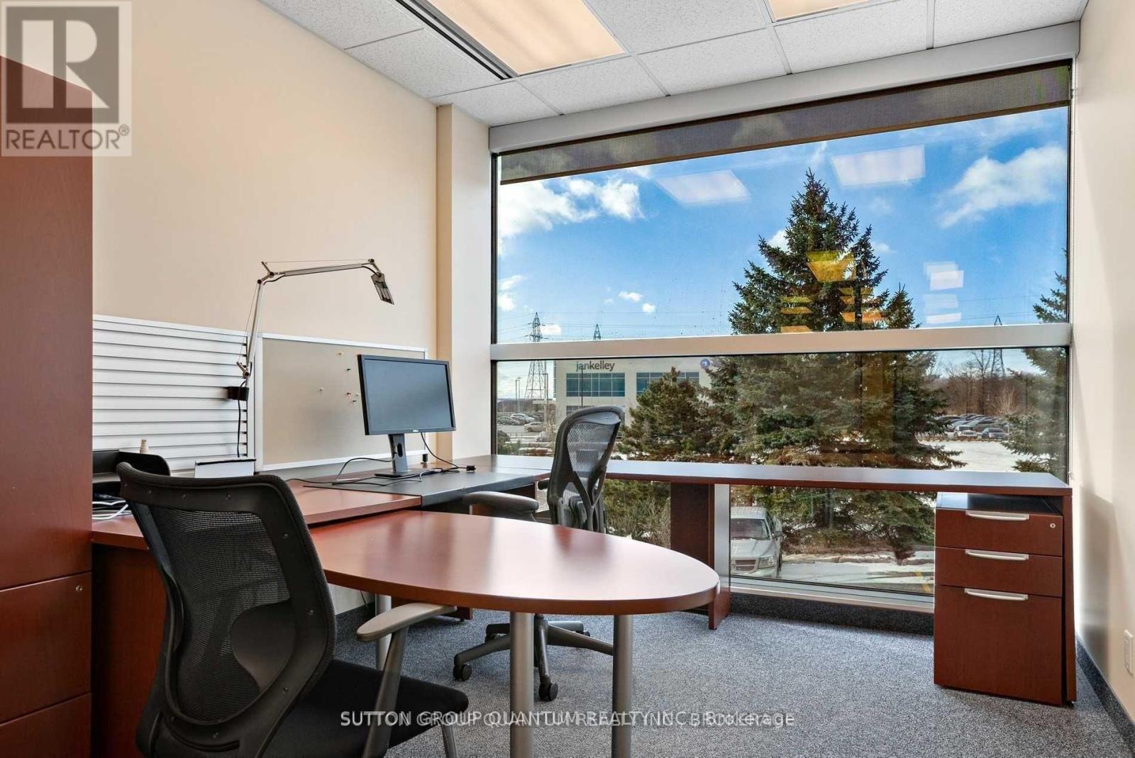 300 - 1005 Skyview Drive, Burlington, Ontario  L7P 5B1 - Photo 18 - W9295779