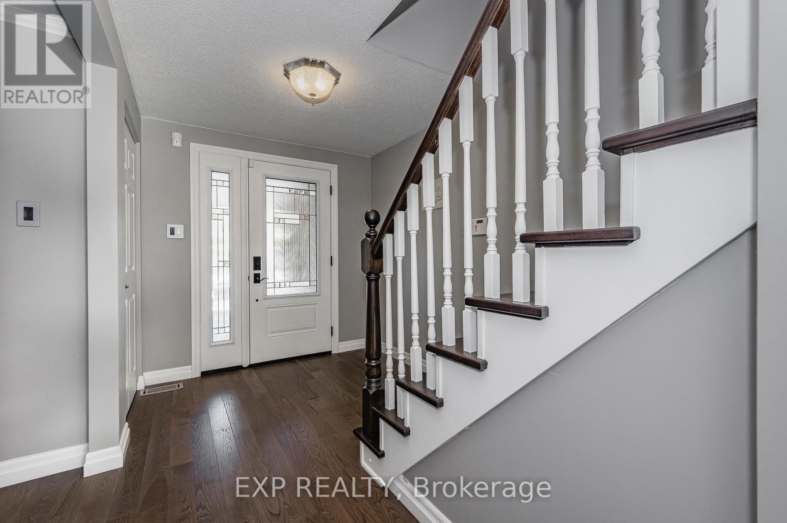 17 Sunrise Court, Guelph (Parkwood Gardens), Ontario  N1K 1J3 - Photo 4 - X9295832