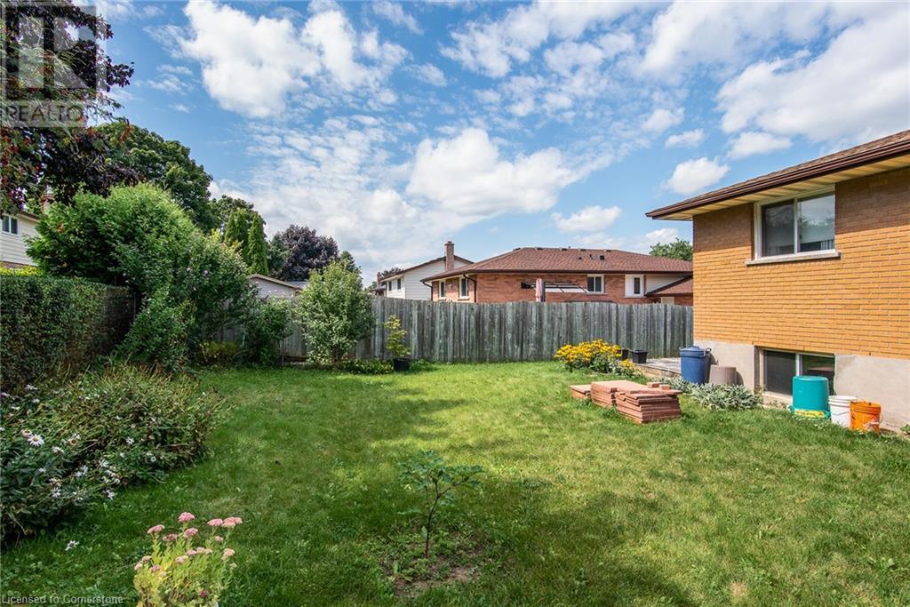 175 Northlake Drive, Waterloo, Ontario  N2V 1B7 - Photo 11 - 40640754