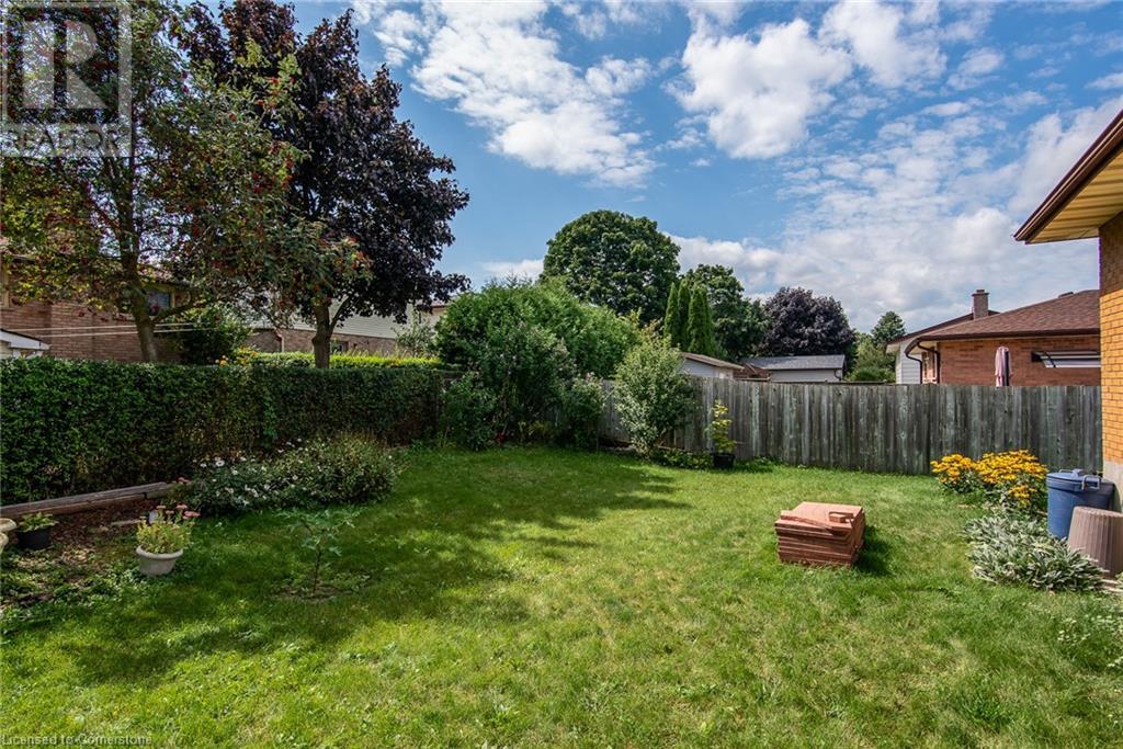 175 Northlake Drive, Waterloo, Ontario  N2V 1B7 - Photo 12 - 40640754