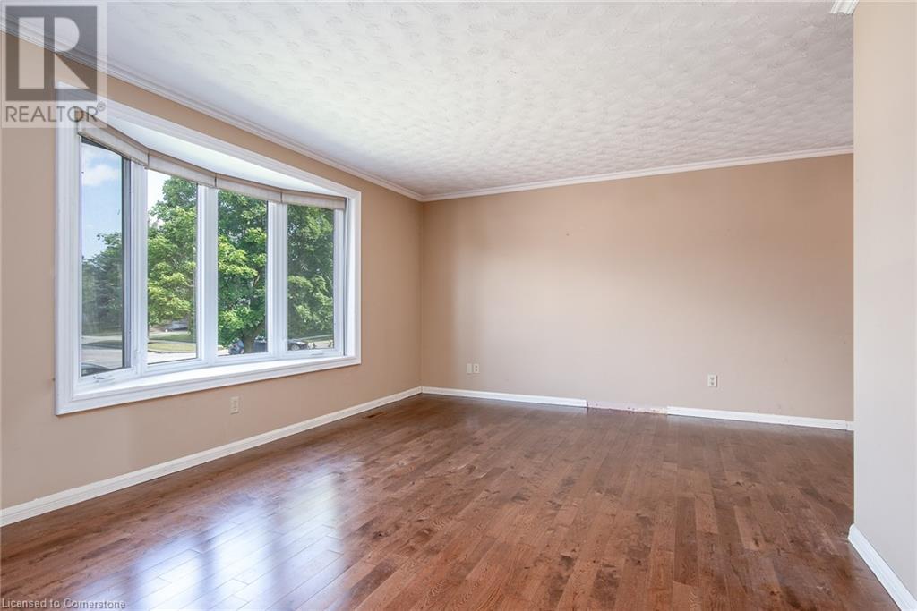 175 Northlake Drive, Waterloo, Ontario  N2V 1B7 - Photo 16 - 40640754