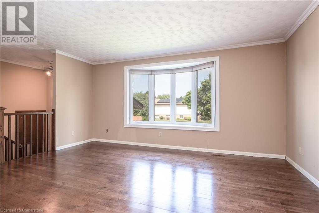 175 Northlake Drive, Waterloo, Ontario  N2V 1B7 - Photo 18 - 40640754