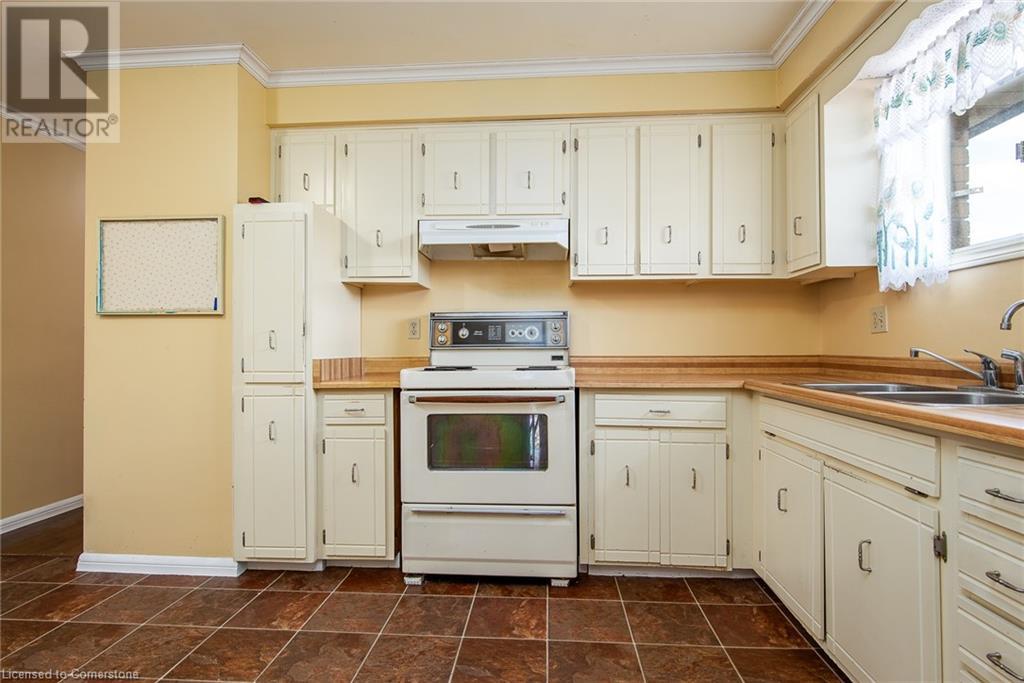 175 Northlake Drive, Waterloo, Ontario  N2V 1B7 - Photo 26 - 40640754