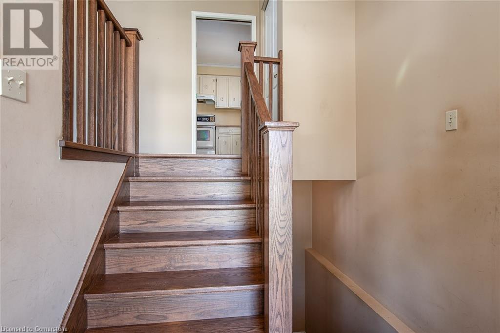 175 Northlake Drive, Waterloo, Ontario  N2V 1B7 - Photo 39 - 40640754