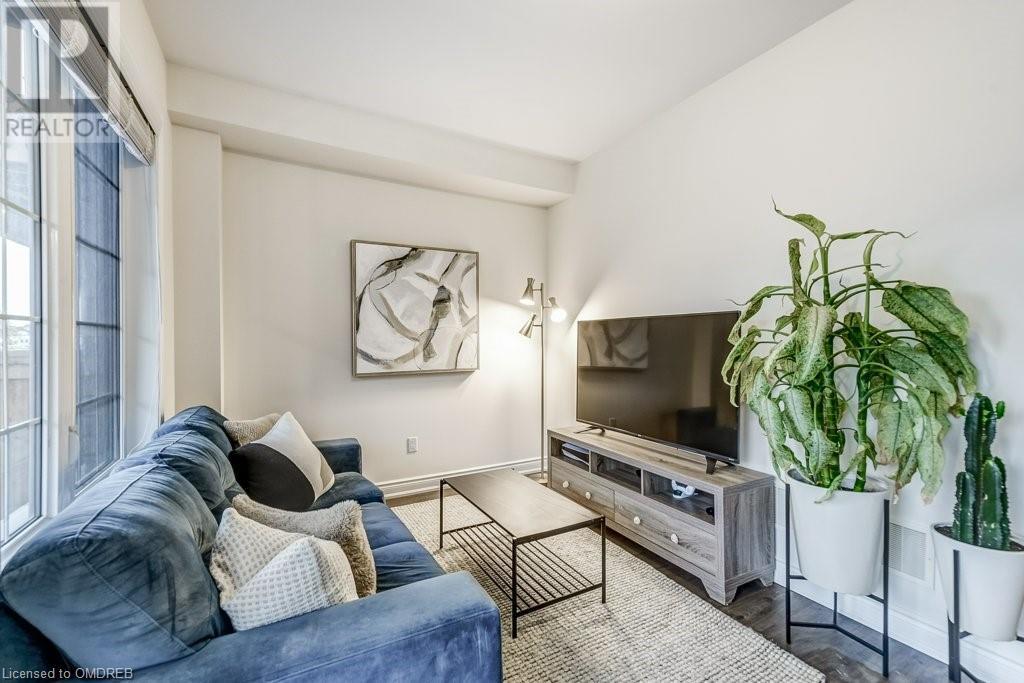 3 Farooq Boulevard, Woodbridge, Ontario  L4H 4P3 - Photo 6 - 40640391