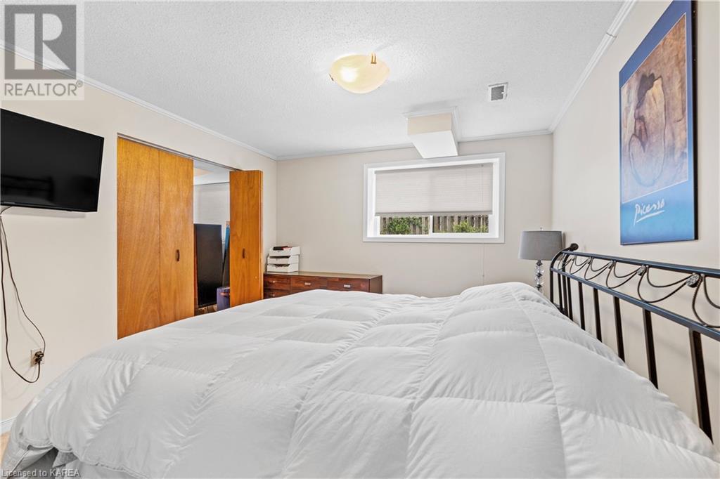 862 Kilburn Street, Kingston, Ontario  K7M 6A9 - Photo 27 - 40640793