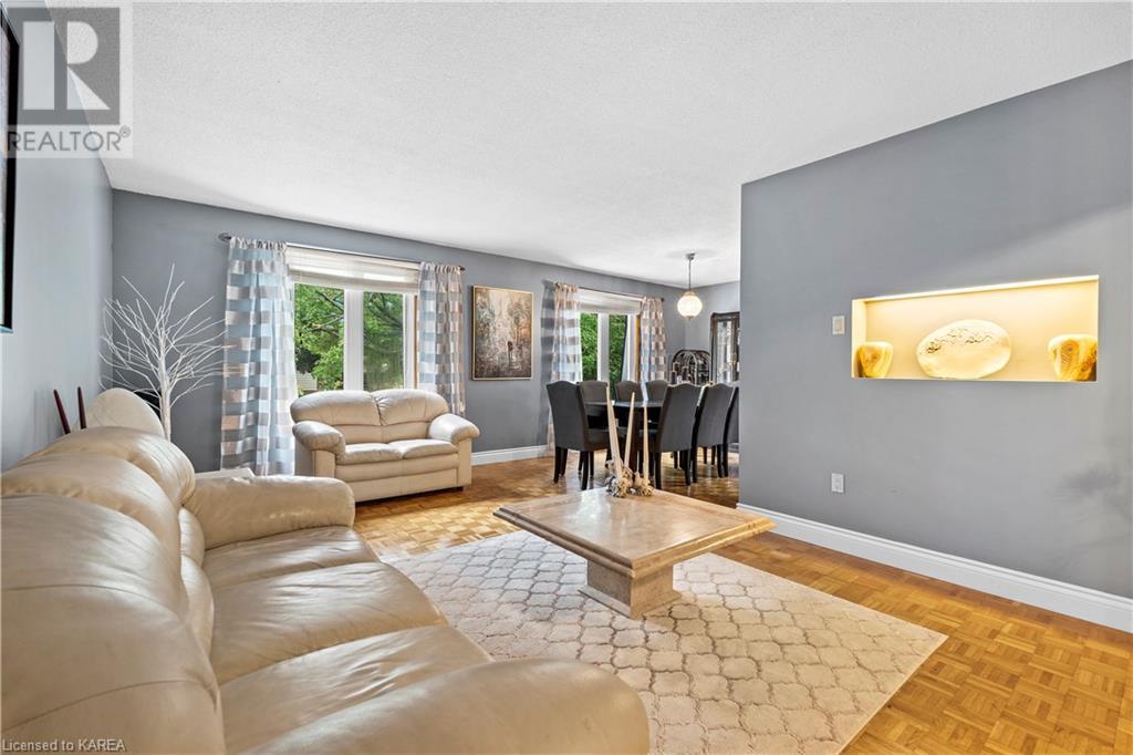 862 Kilburn Street, Kingston, Ontario  K7M 6A9 - Photo 11 - 40640793