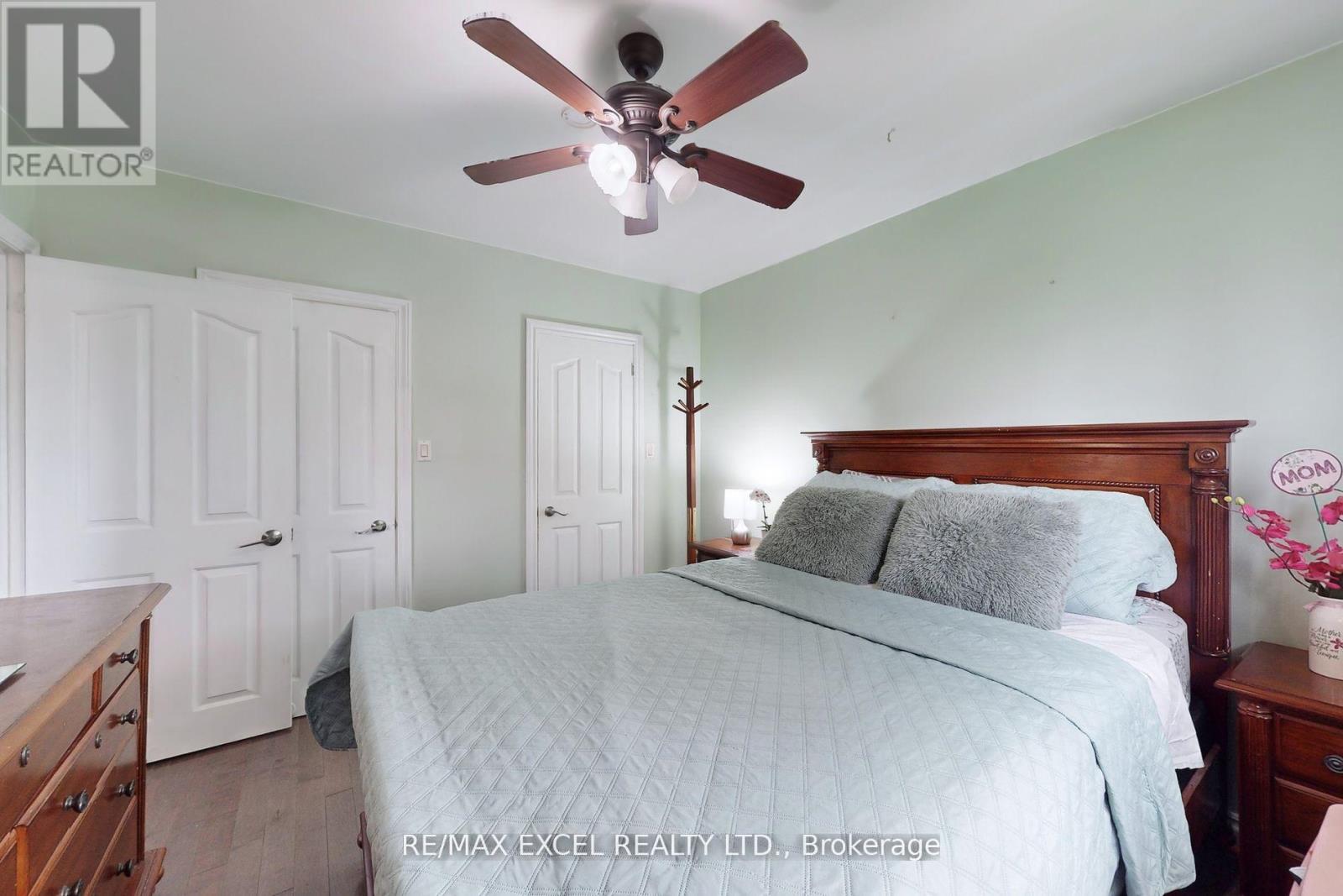 36 Newlin Crescent, Toronto (Glenfield-Jane Heights), Ontario  M3L 1X6 - Photo 27 - W9296124