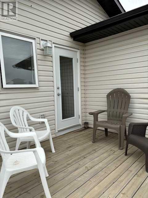 143 Mt Sundance Crescent  W, Lethbridge, Alberta  T1J 0L4 - Photo 5 - A2158697