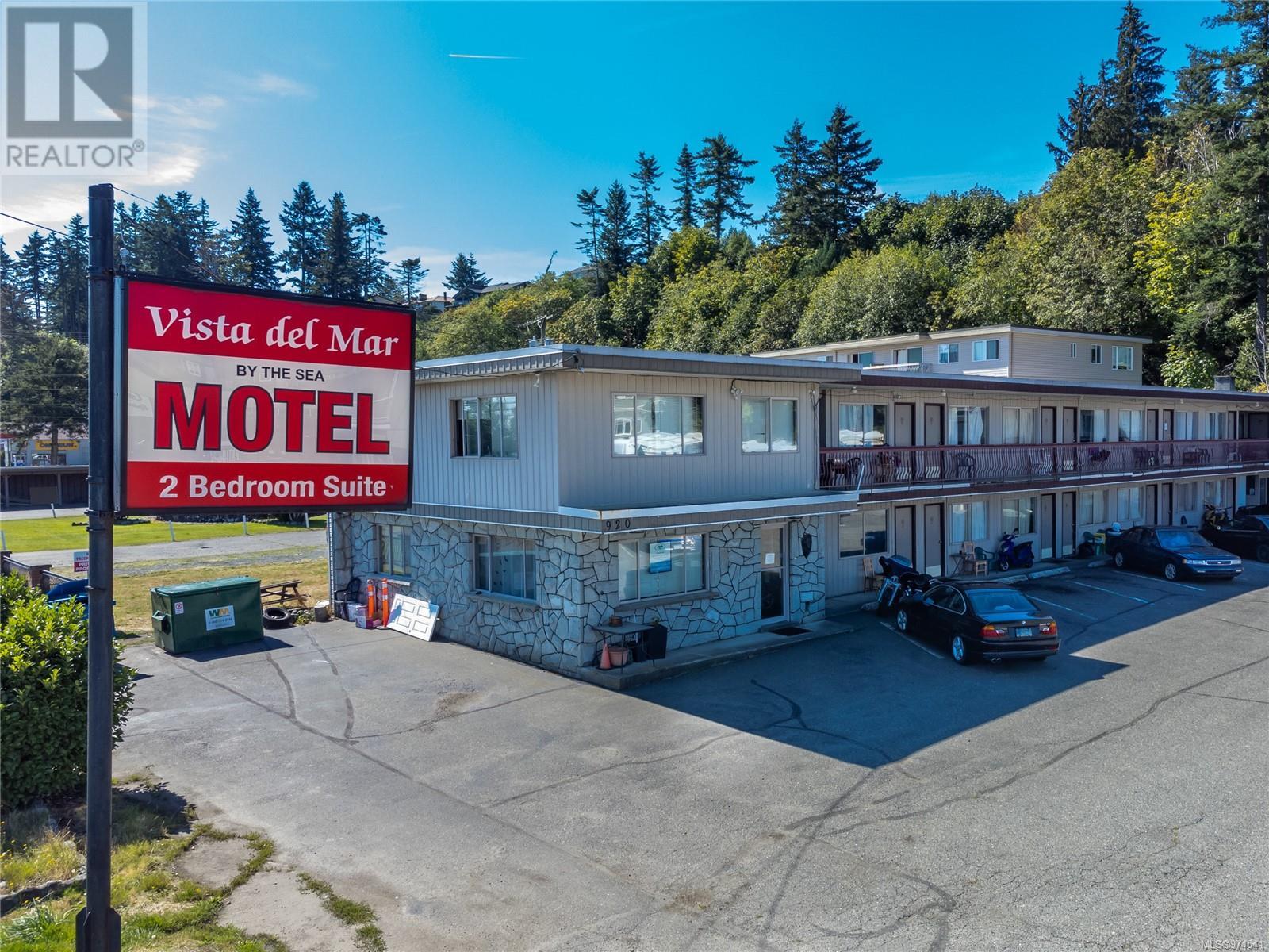 920 Island Hwy S, Campbell River, British Columbia  V9W 1B1 - Photo 1 - 974541
