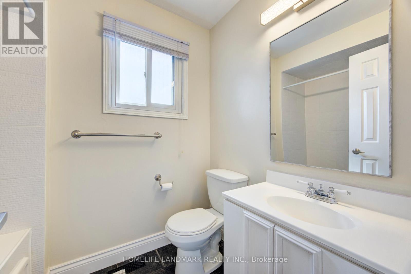 1537 Queensbury Crescent, Oakville (College Park), Ontario  L6H 4G6 - Photo 26 - W9296239