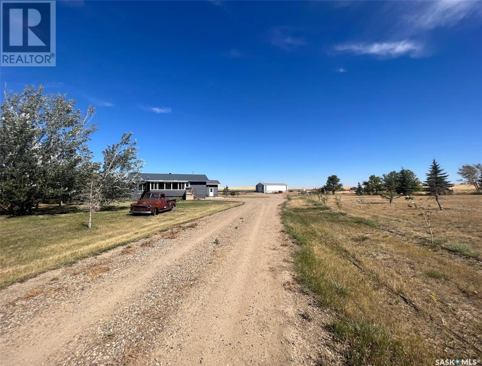 Water Side Acreage, Webb Rm No. 138, Saskatchewan  S0N 1A0 - Photo 44 - SK982381