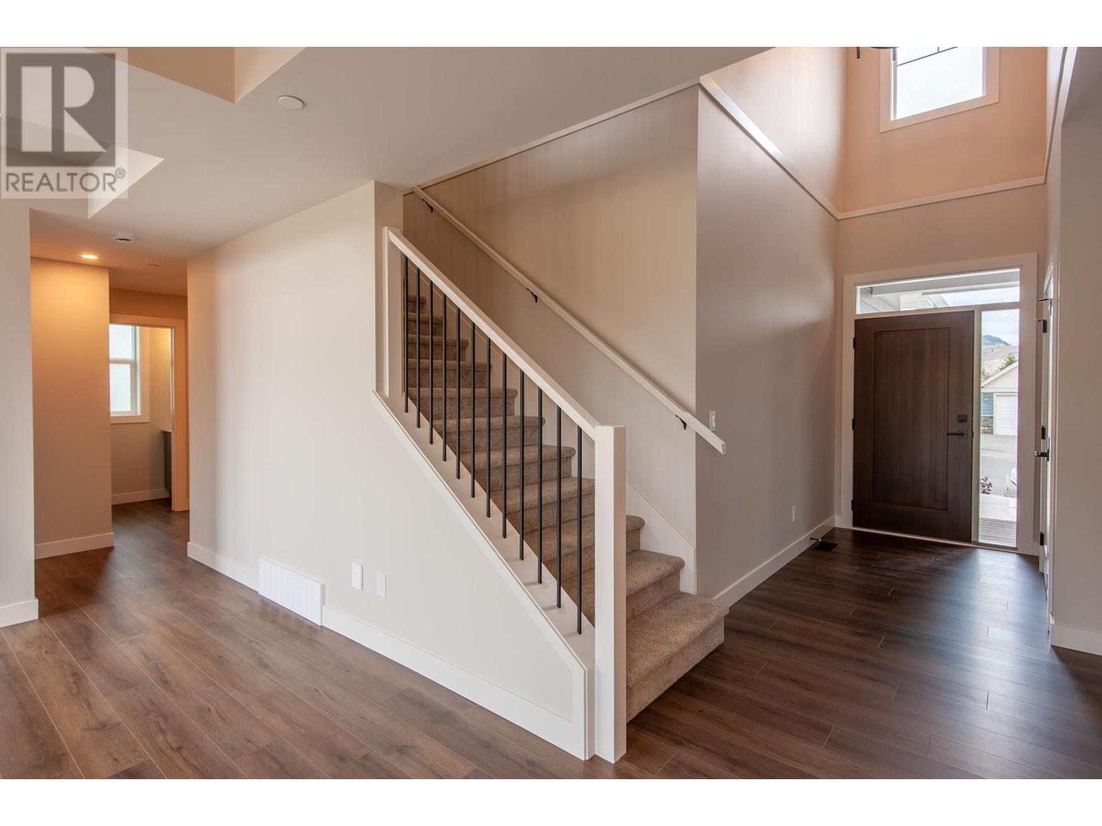 8759 Badger Drive, Kamloops, British Columbia   - Photo 5 - 180064