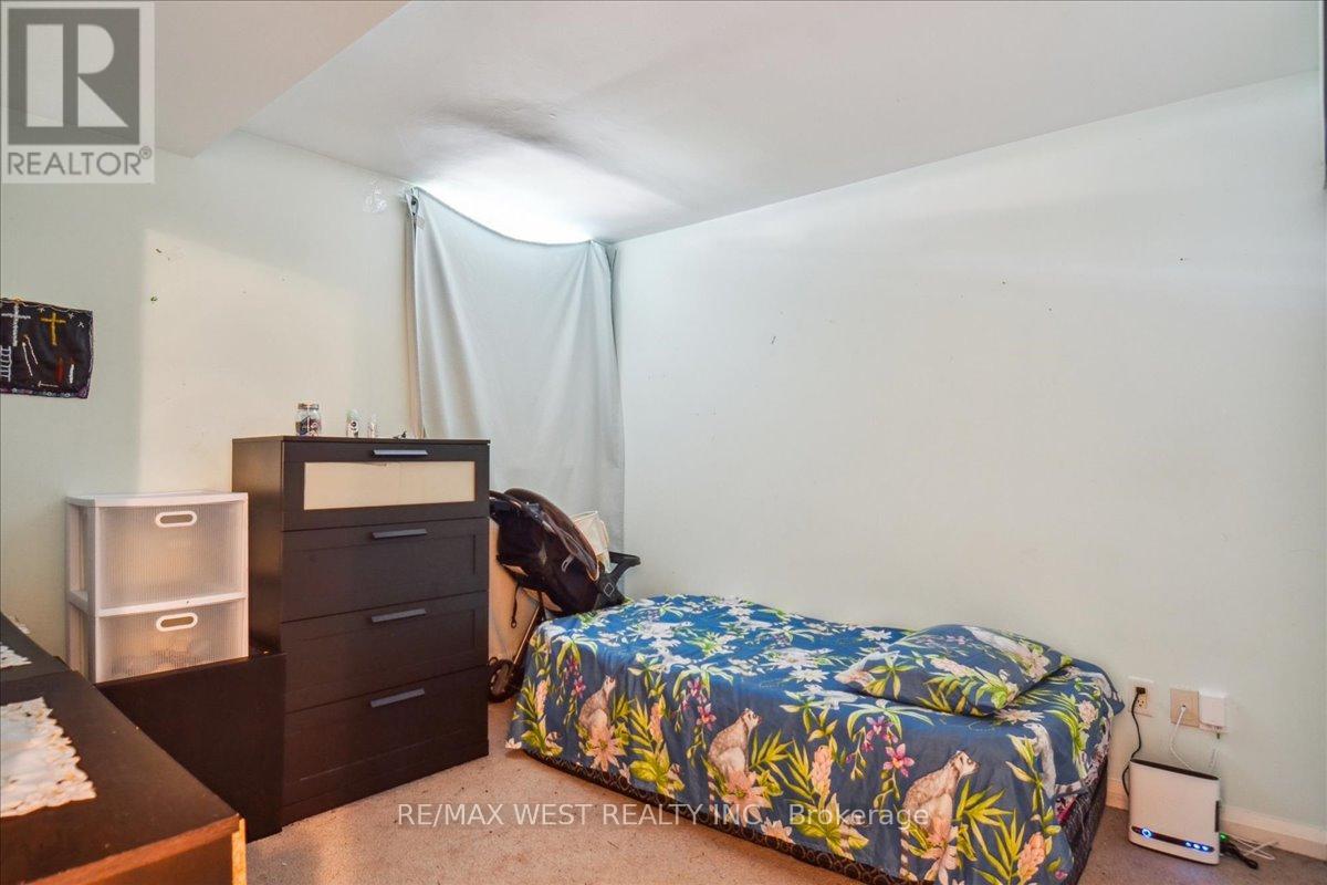 Th#111 - 220 Forum Drive, Mississauga, Ontario  L4Z 4K1 - Photo 8 - W9296479