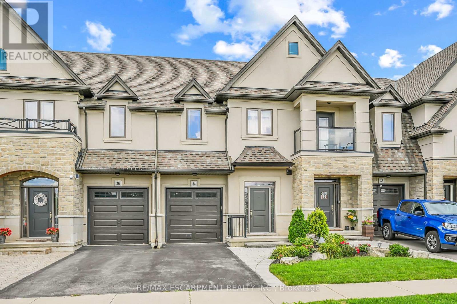 34 CARMEL DRIVE, hamilton (sheldon), Ontario